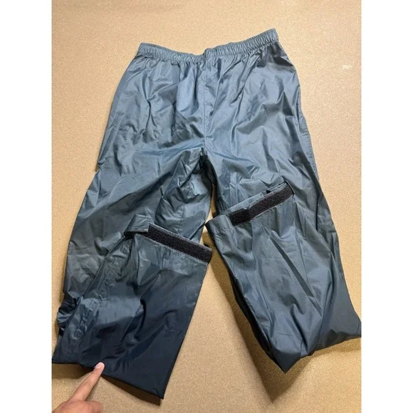 Mens‎  Mountain Hardwear nylon green rain pants hiking size M $120 - Picture 3 of 9